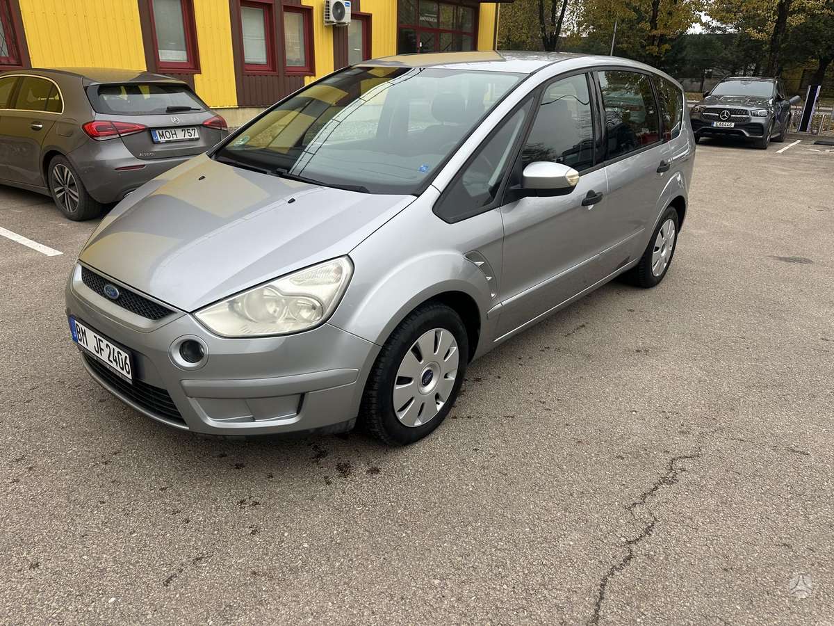 Ford S-MAX