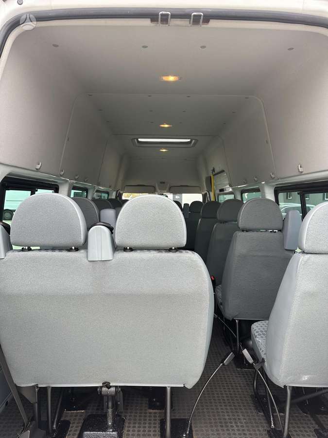 Ford Transit, passenger minibus