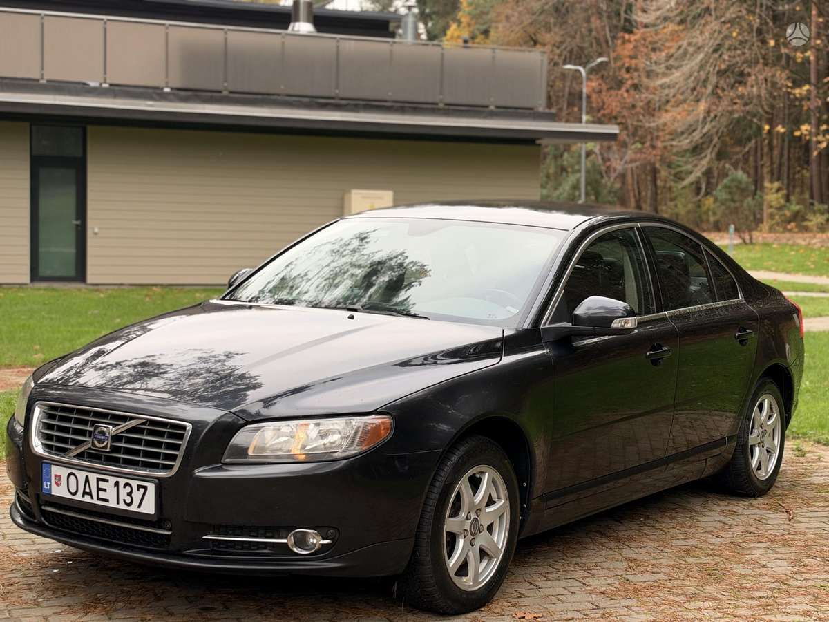 Volvo S80