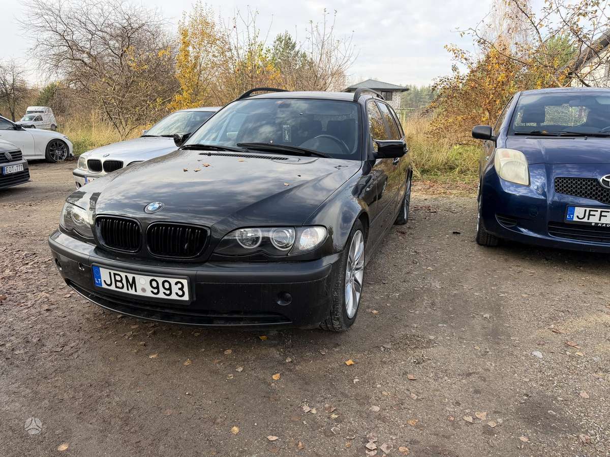 BMW 320