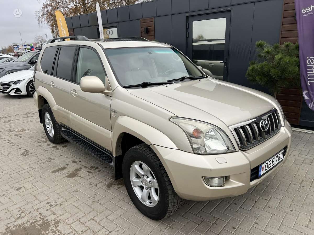 Toyota Land Cruiser