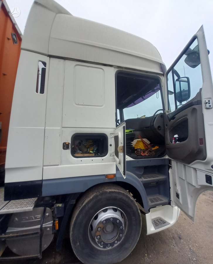 DAF XF105, 2 спальных места