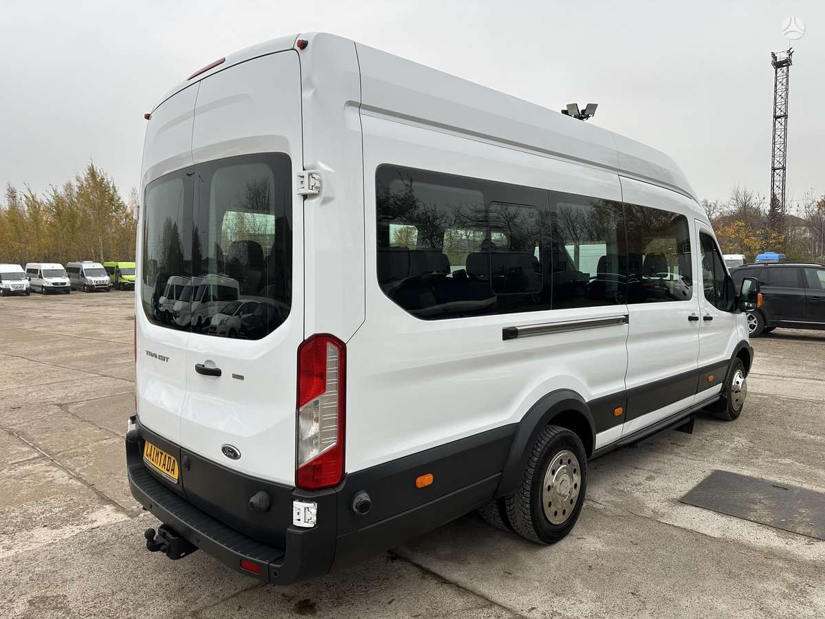 Ford Transit, passenger minibus