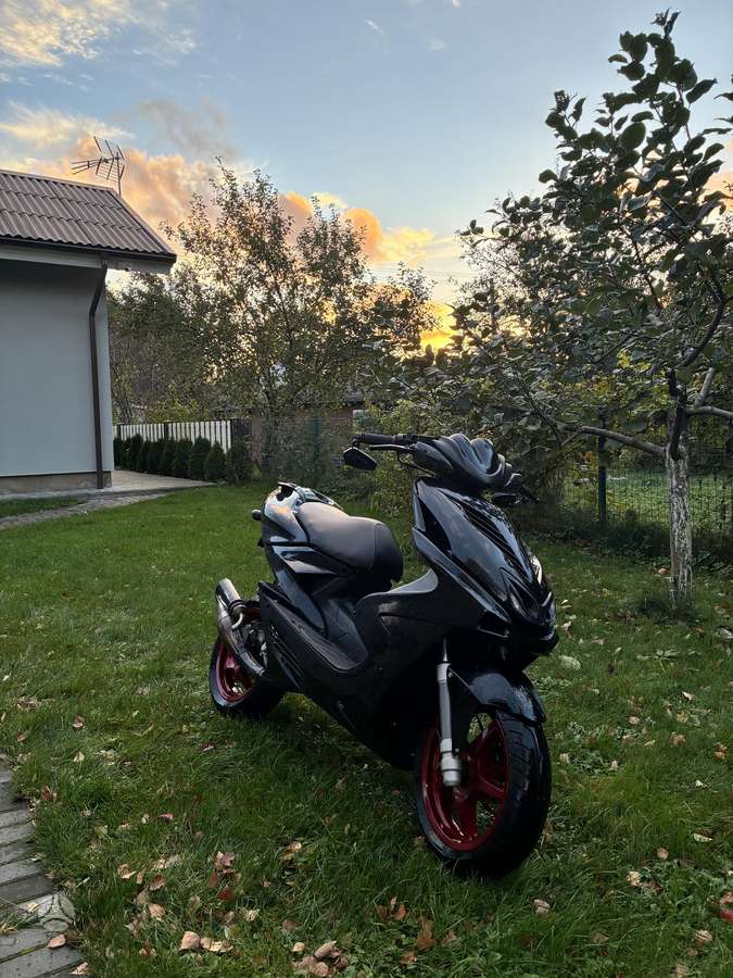 Yamaha Aerox, мотороллеры / мопеды