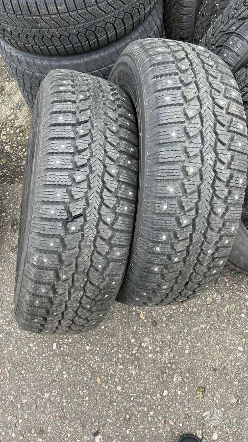 Maxxis, žieminės 265/70 R17