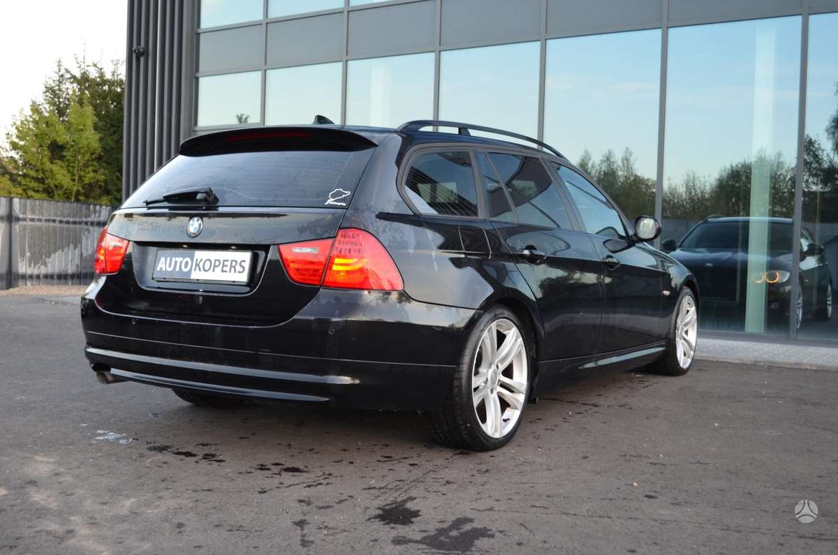 BMW 320, 2.0 l., Универсал