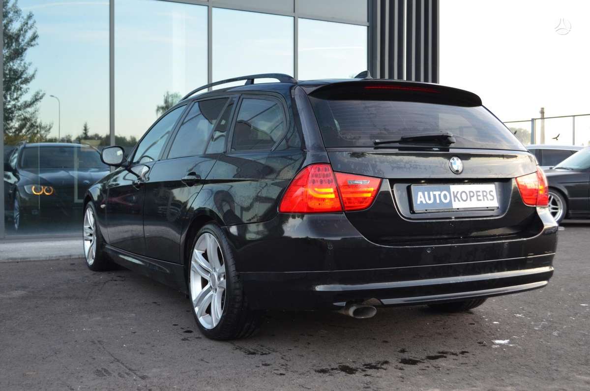 BMW 320, 2.0 l., Универсал