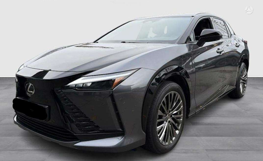 Lexus RZ 450e