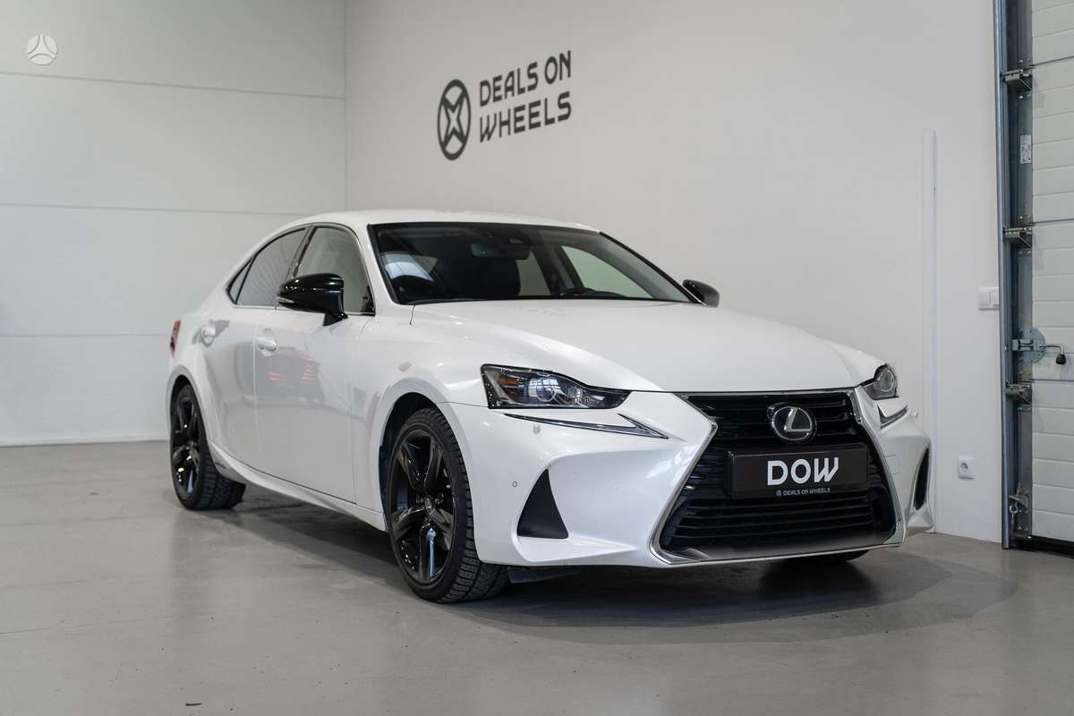 Lexus IS 300h