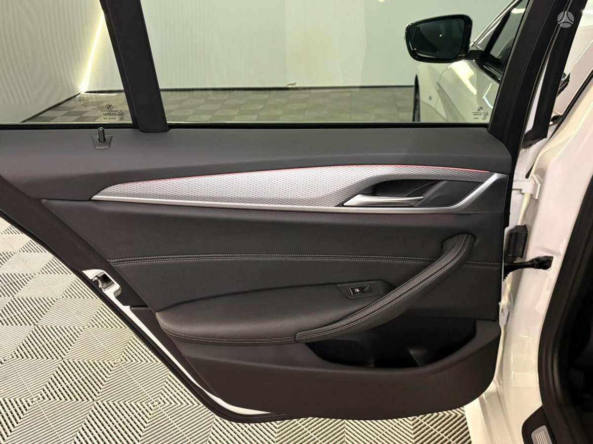 BMW 520, 2.0 l., Универсал