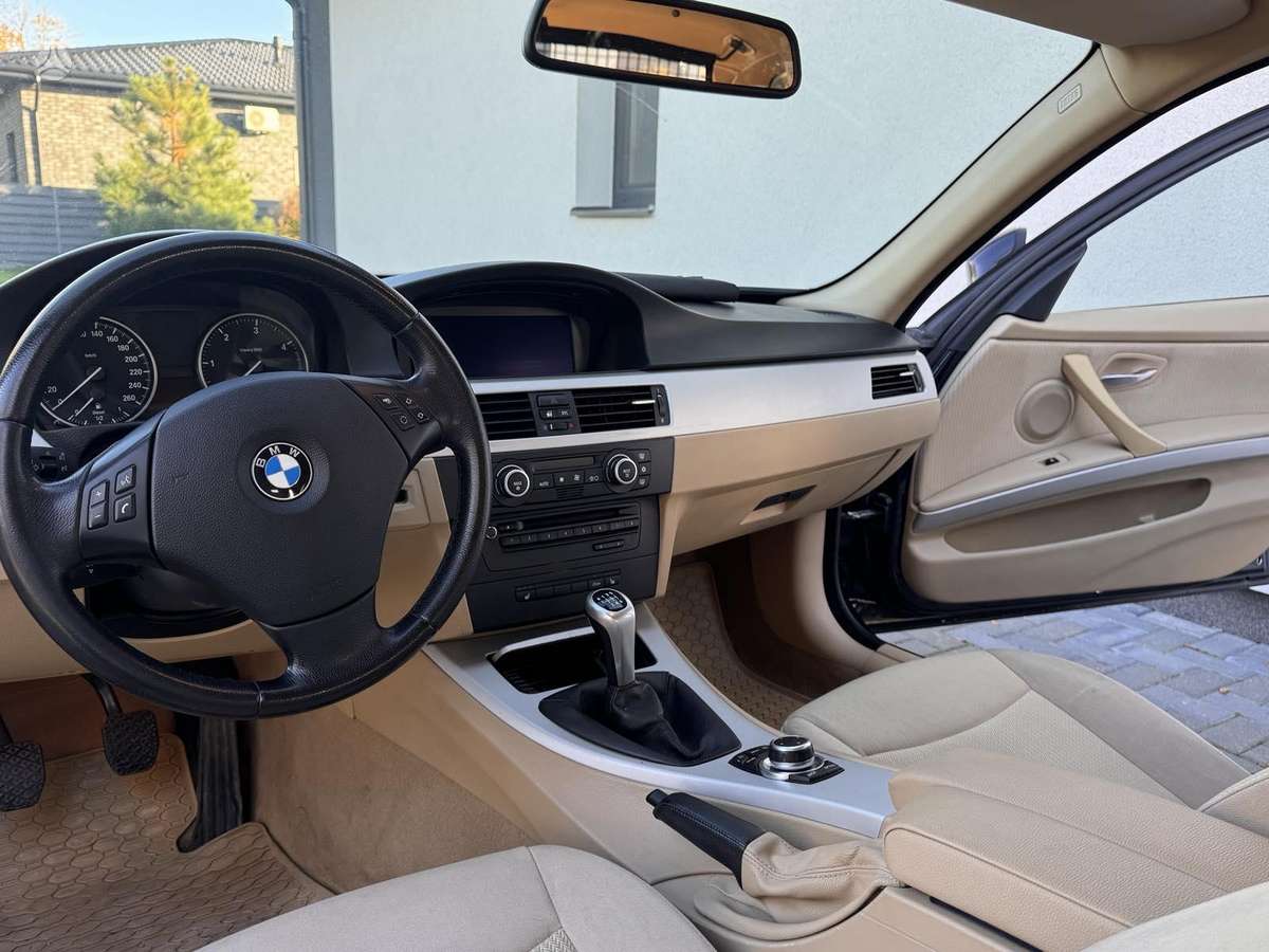 BMW 318, 2.0 l., Универсал