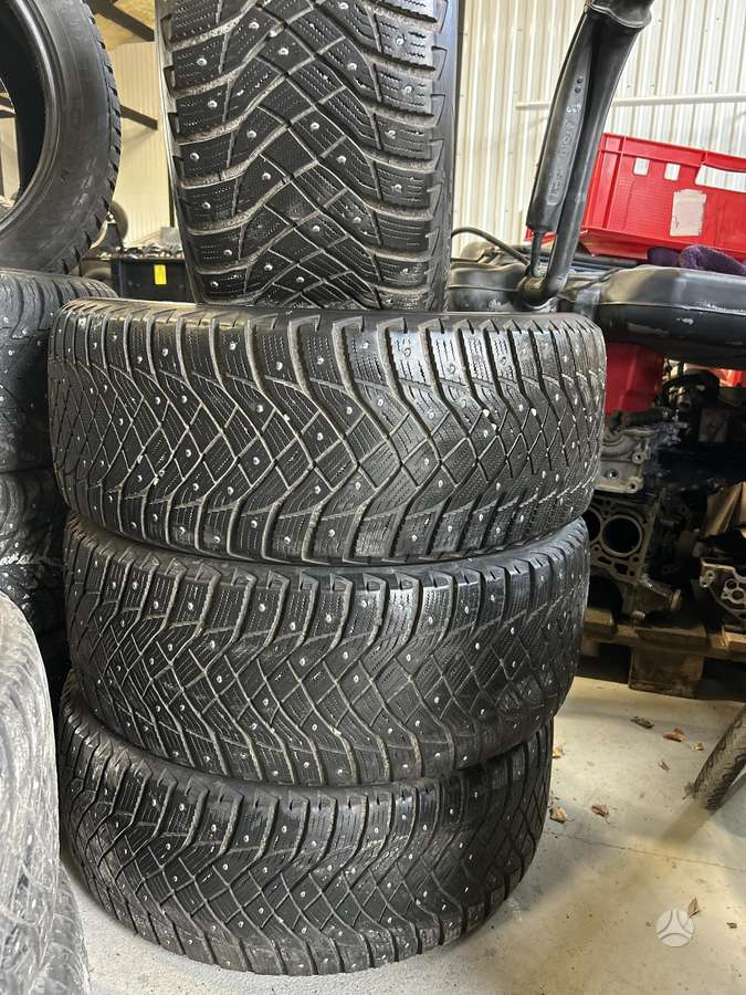 Goodyear, зимние 255/50 R20
