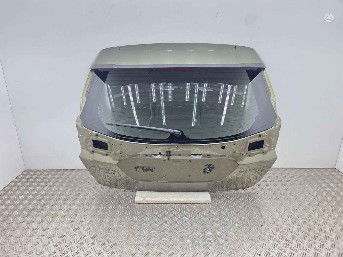 Subaru Outback kėbulo dalys