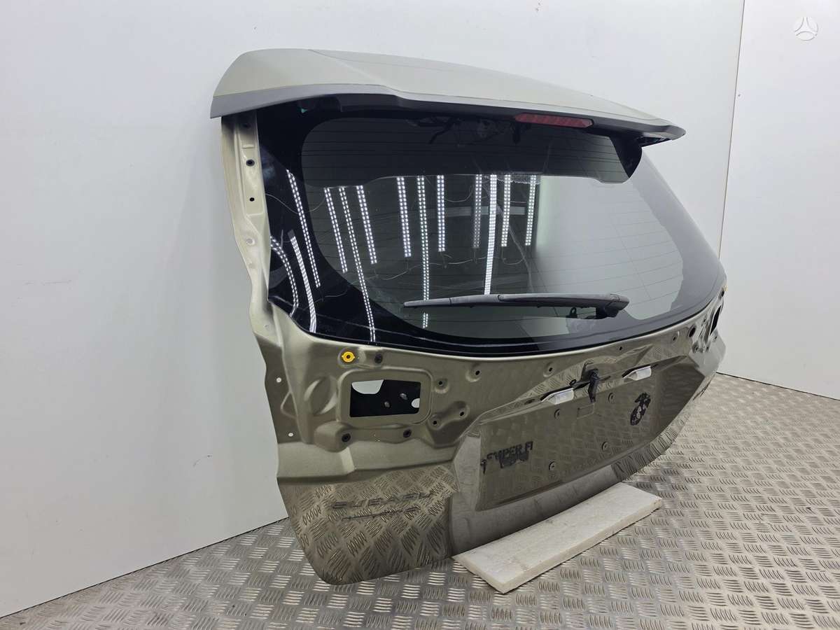 Subaru Outback kėbulo dalys
