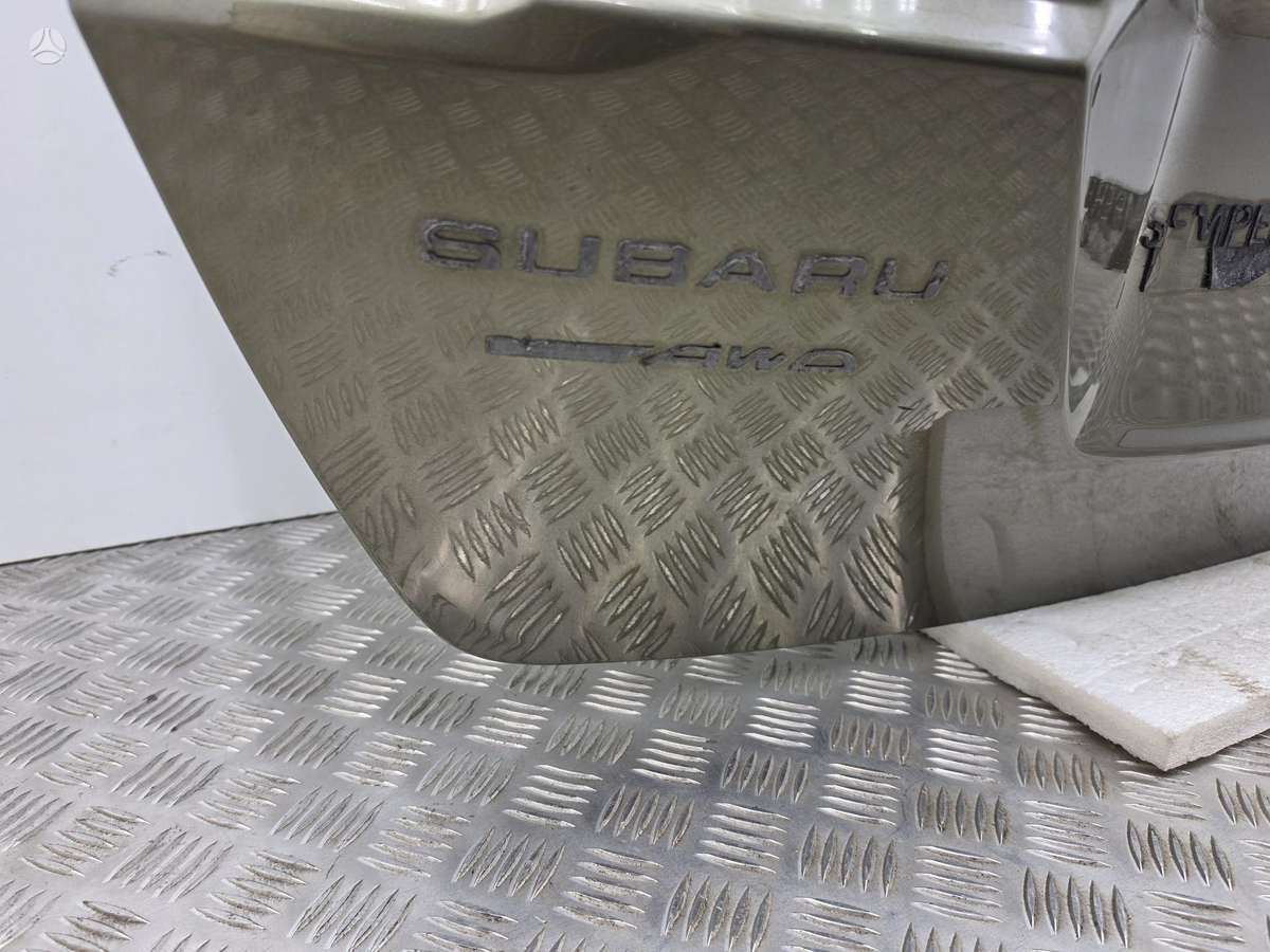 Subaru Outback kėbulo dalys