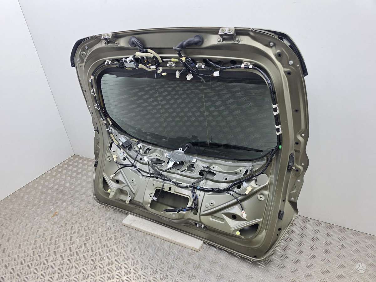 Subaru Outback kėbulo dalys