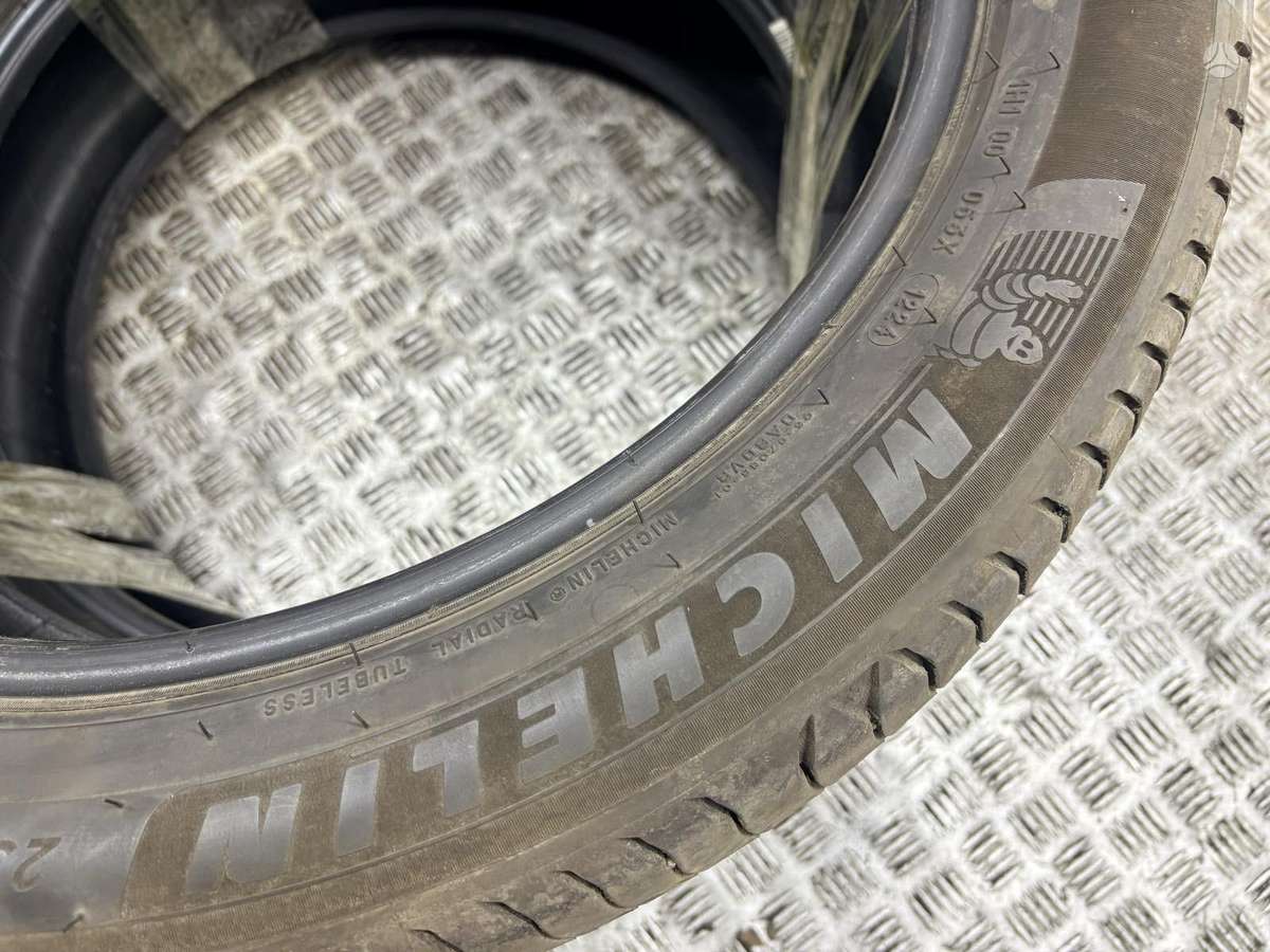 Michelin, летние 235/50 R20