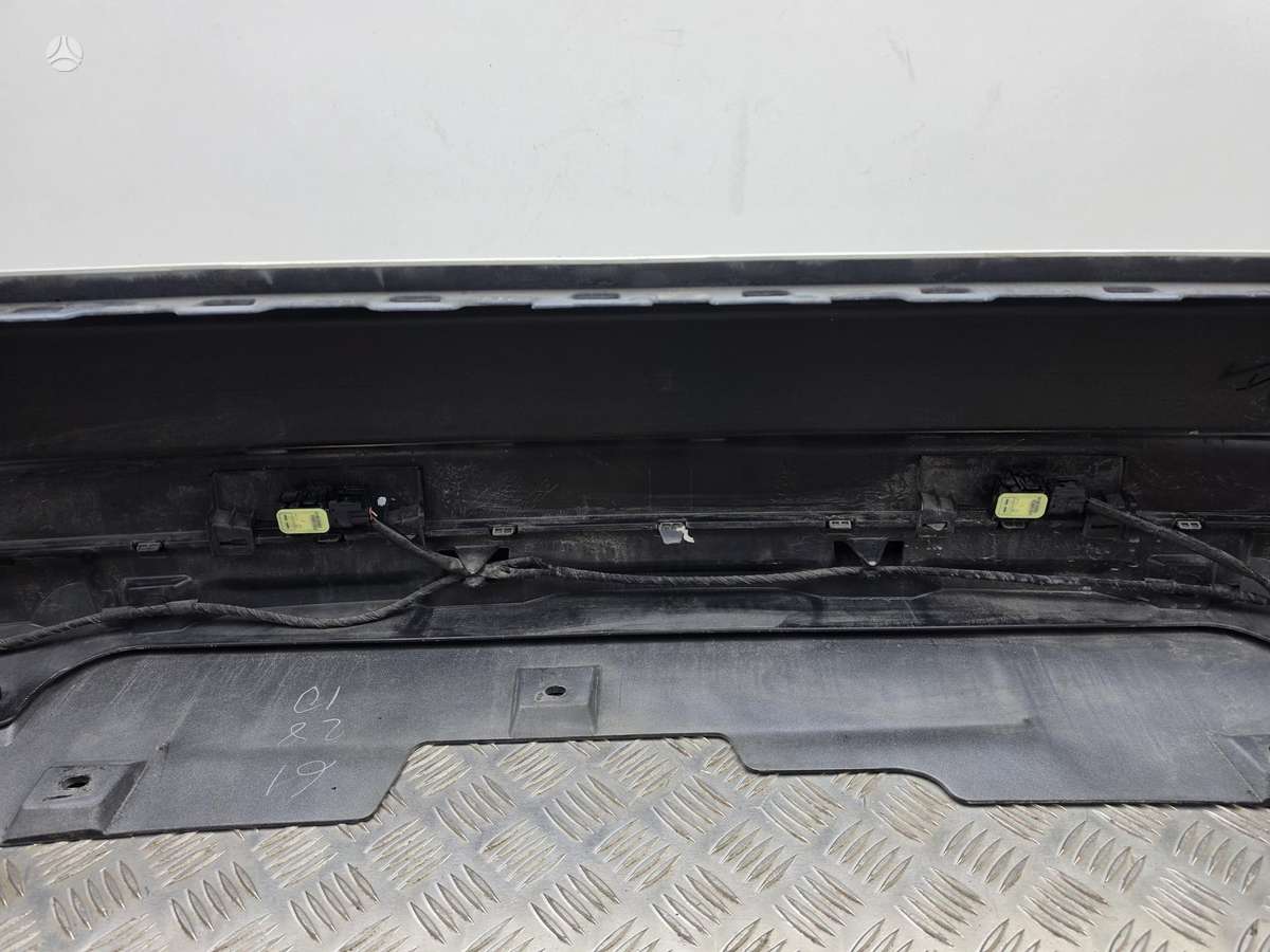 Subaru Outback kėbulo dalys