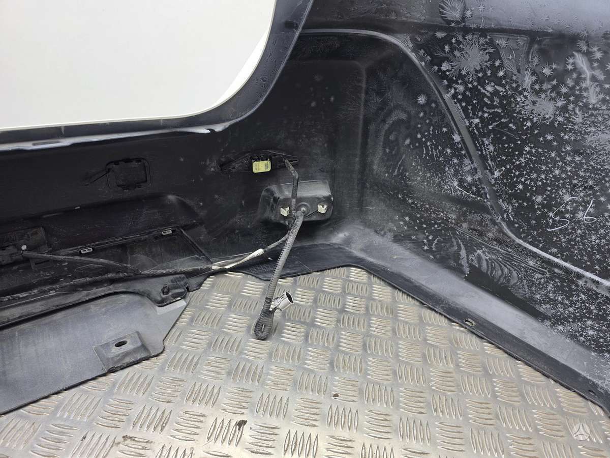Subaru Outback kėbulo dalys