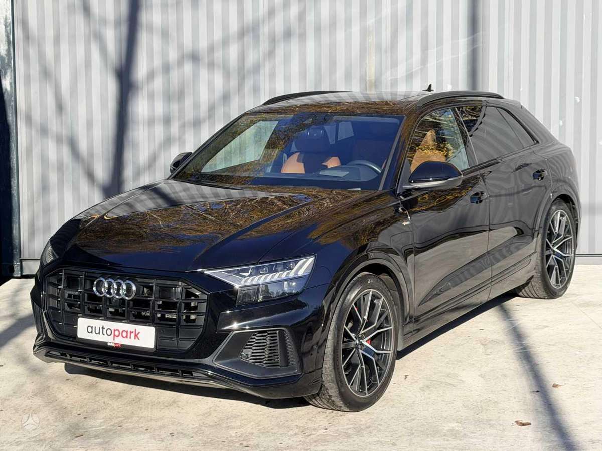 Audi Q8