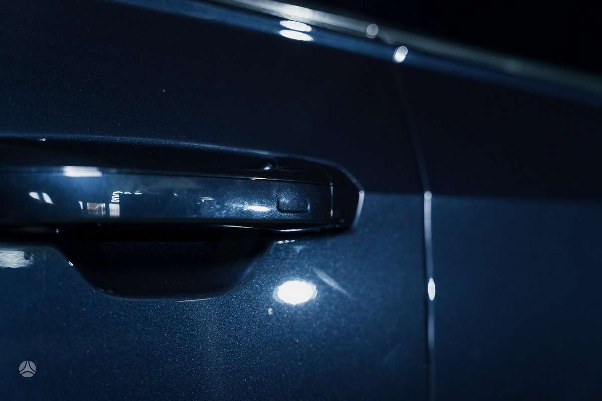 Audi A8, 3.0 l., Седан