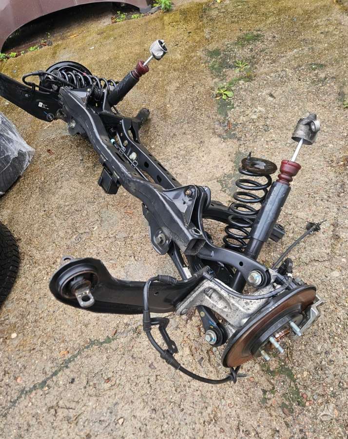 Kia Niro kėbulo dalys