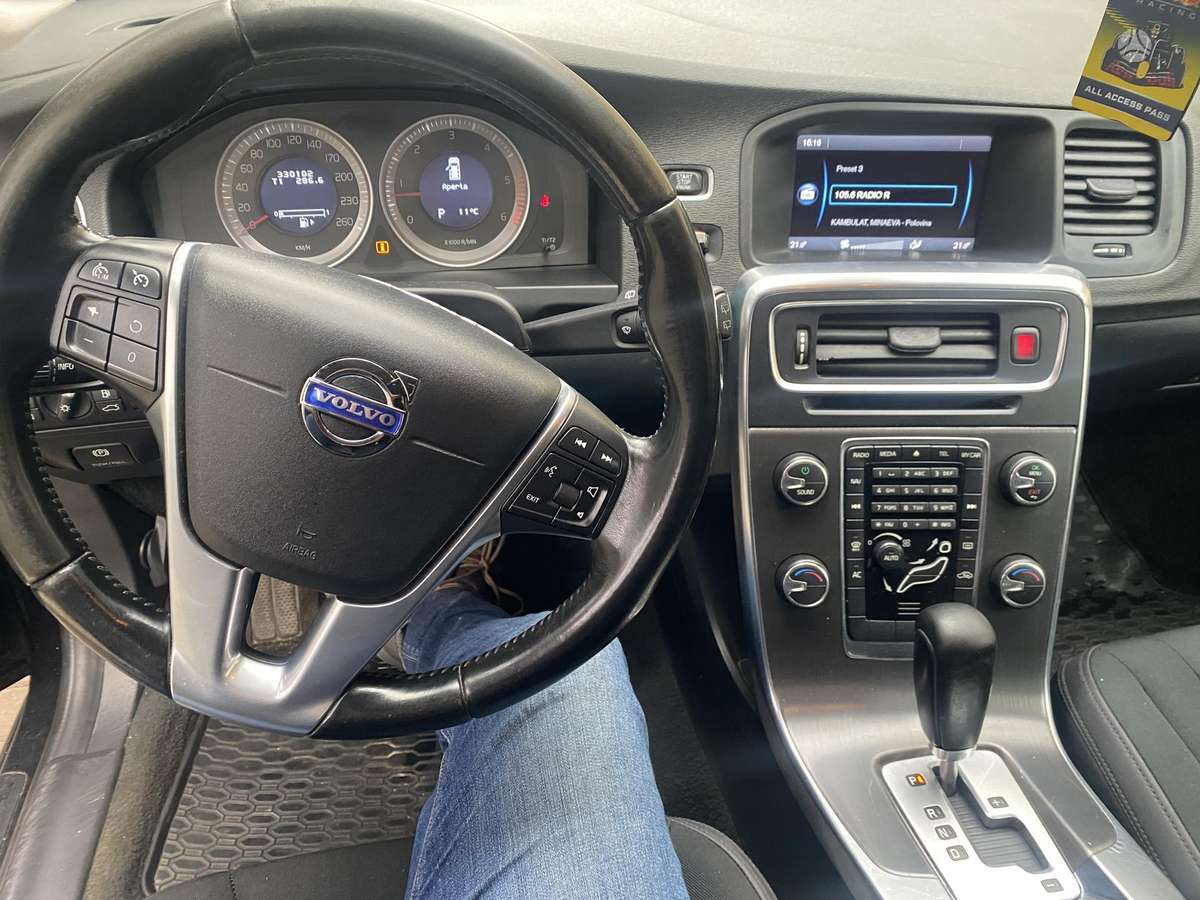 Volvo V60, 2.0 l., Универсал