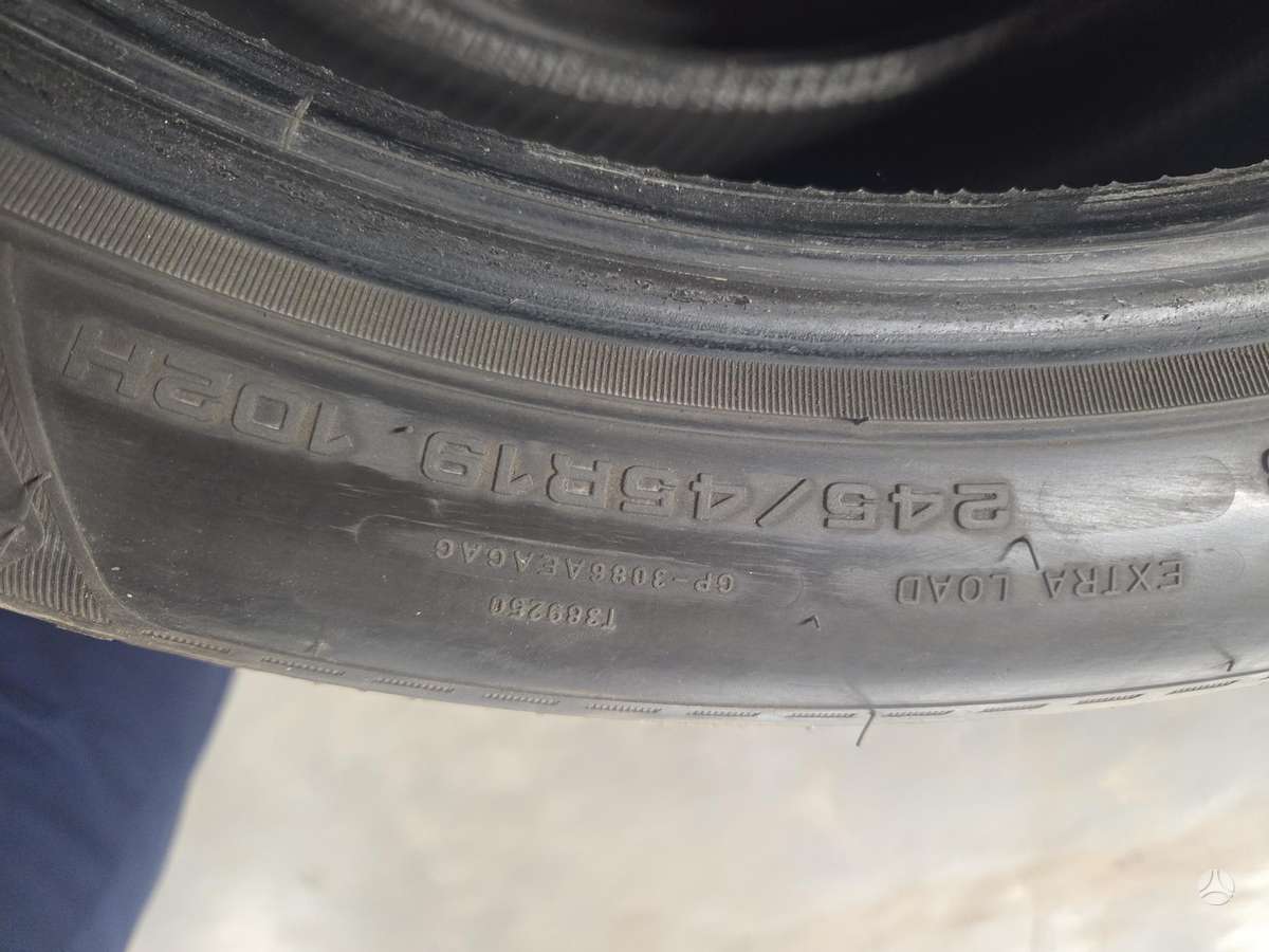 Goodyear, зимние 245/45 R19