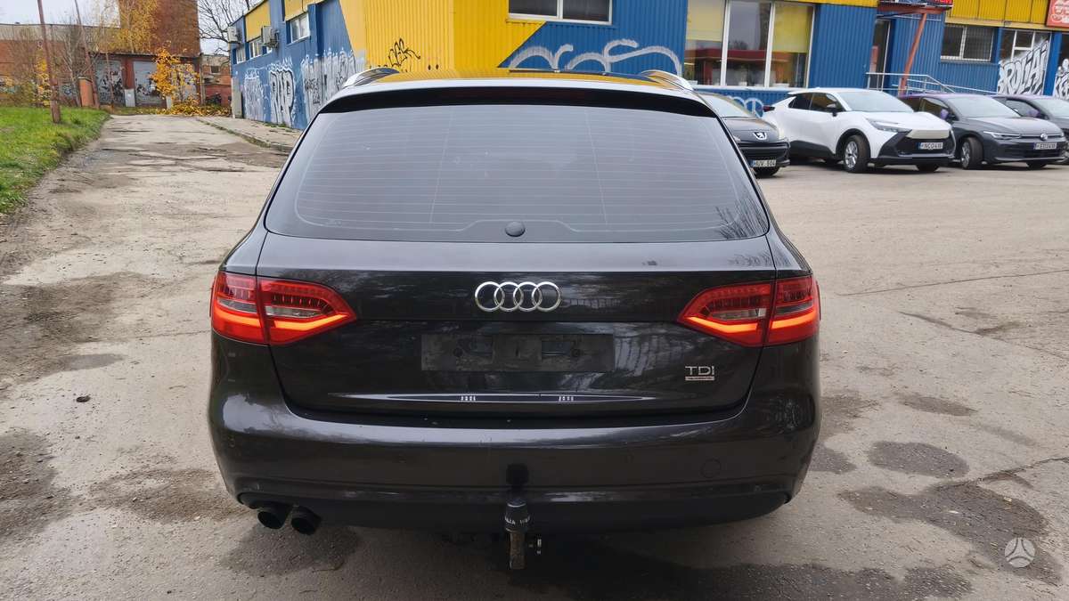 Audi A4, 2.0 l., universalas