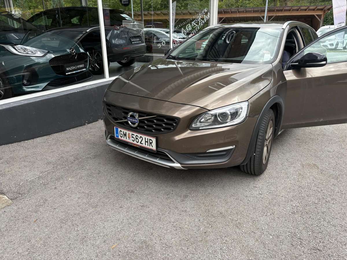 Volvo V60 Cross Country