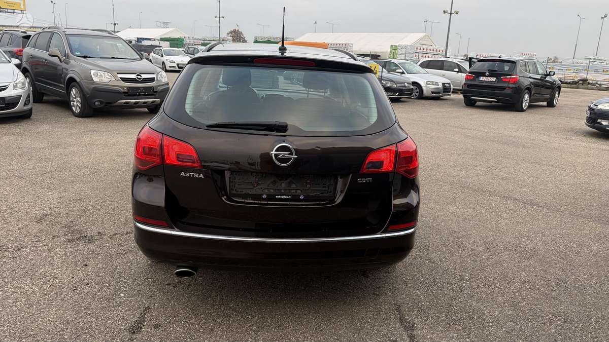 Opel Astra, 2.0 l., Универсал
