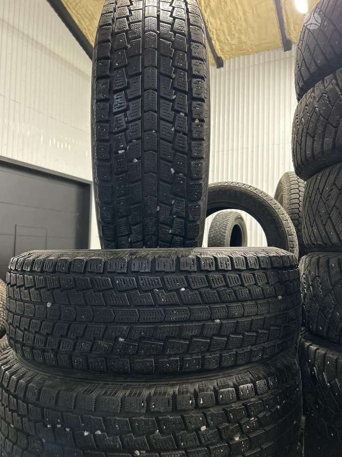 Hankook, universalios 215/70 R16