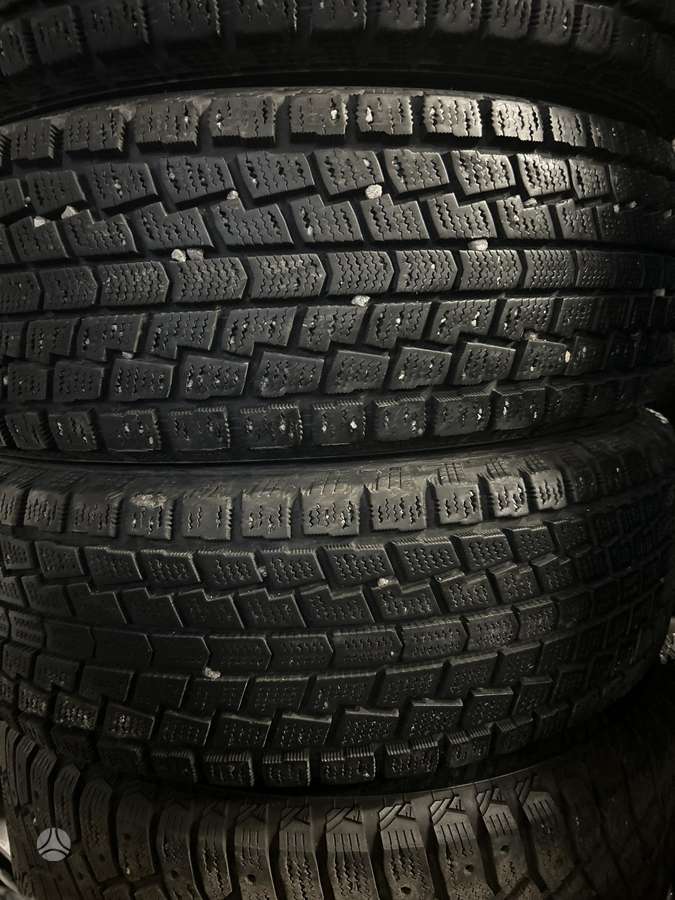 Hankook, universalios 215/70 R16