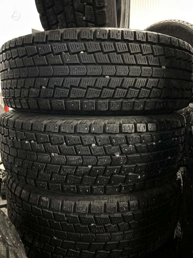 Hankook, universalios 215/70 R16