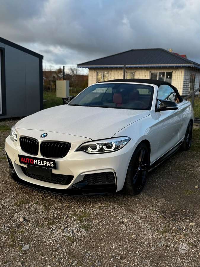 BMW M240
