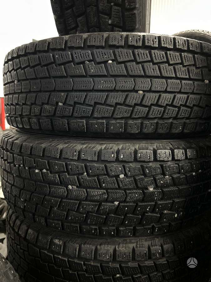 Hankook, всесезонные 215/70 R16