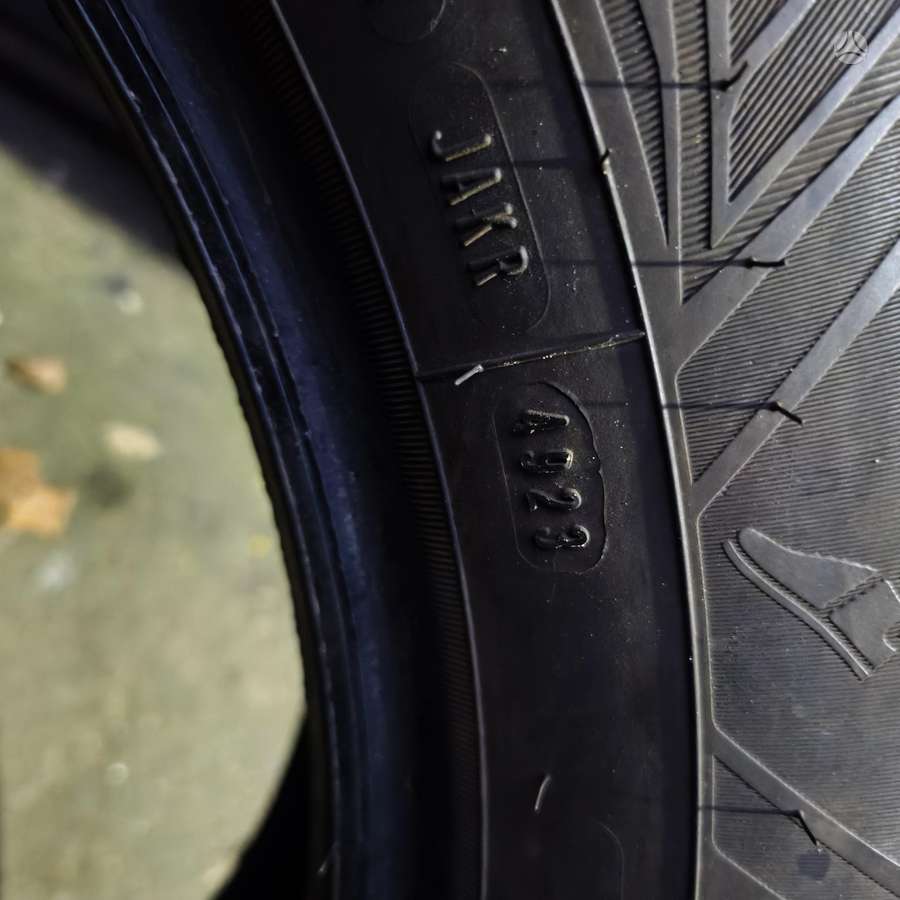 Goodyear Vector 4 season, всесезонные 225/60 R18