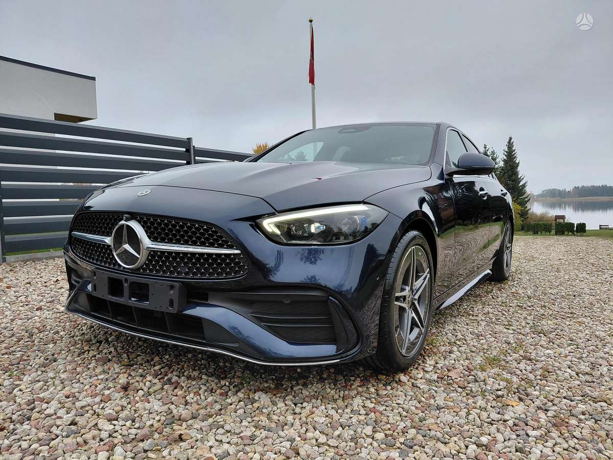 Mercedes-Benz C180