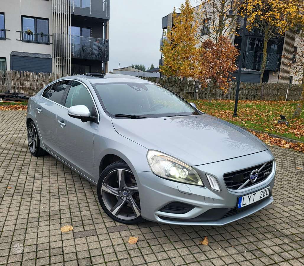 Volvo S60