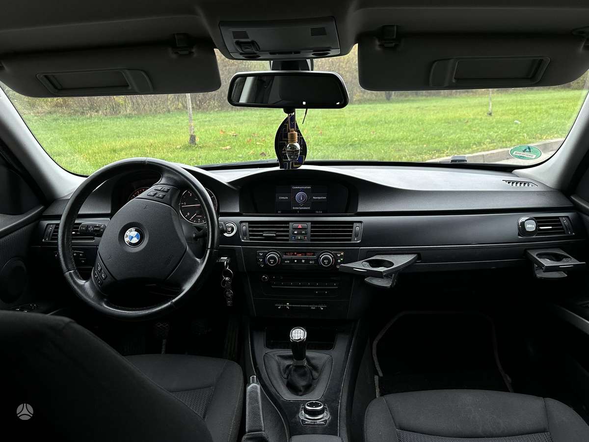 BMW 320, 2.0 l., Универсал