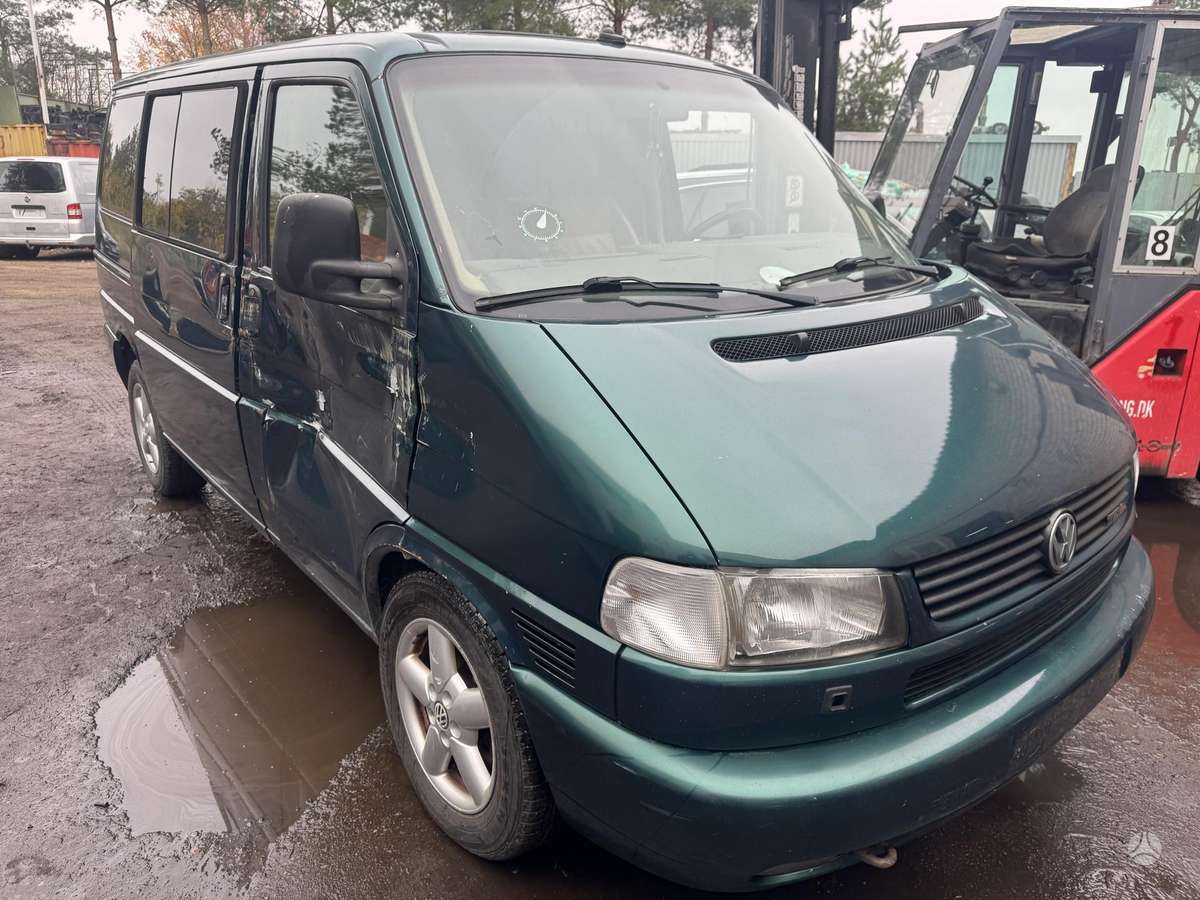Volkswagen Caravelle