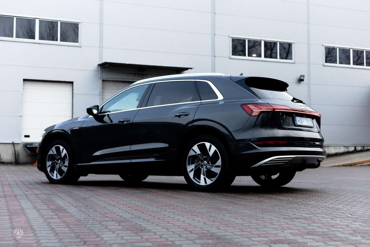 Audi e-tron, Хэтчбек