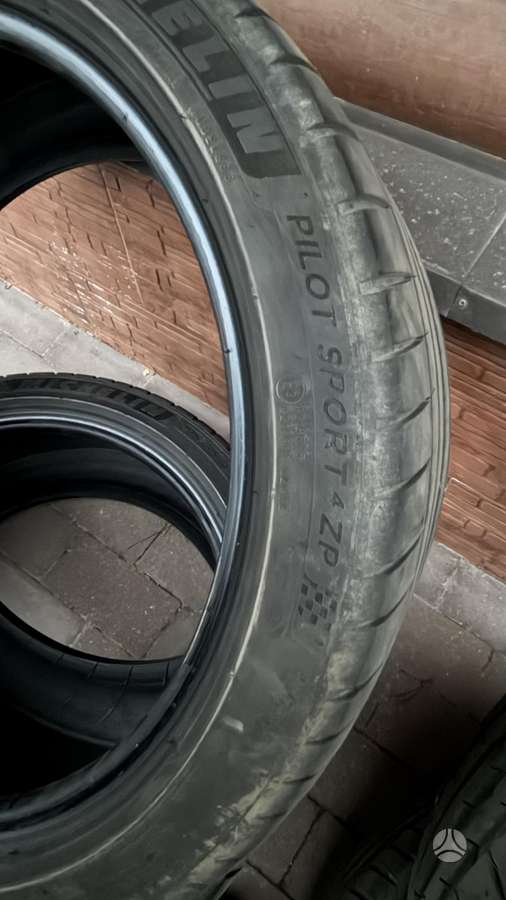 Michelin, summer 245/40 R19