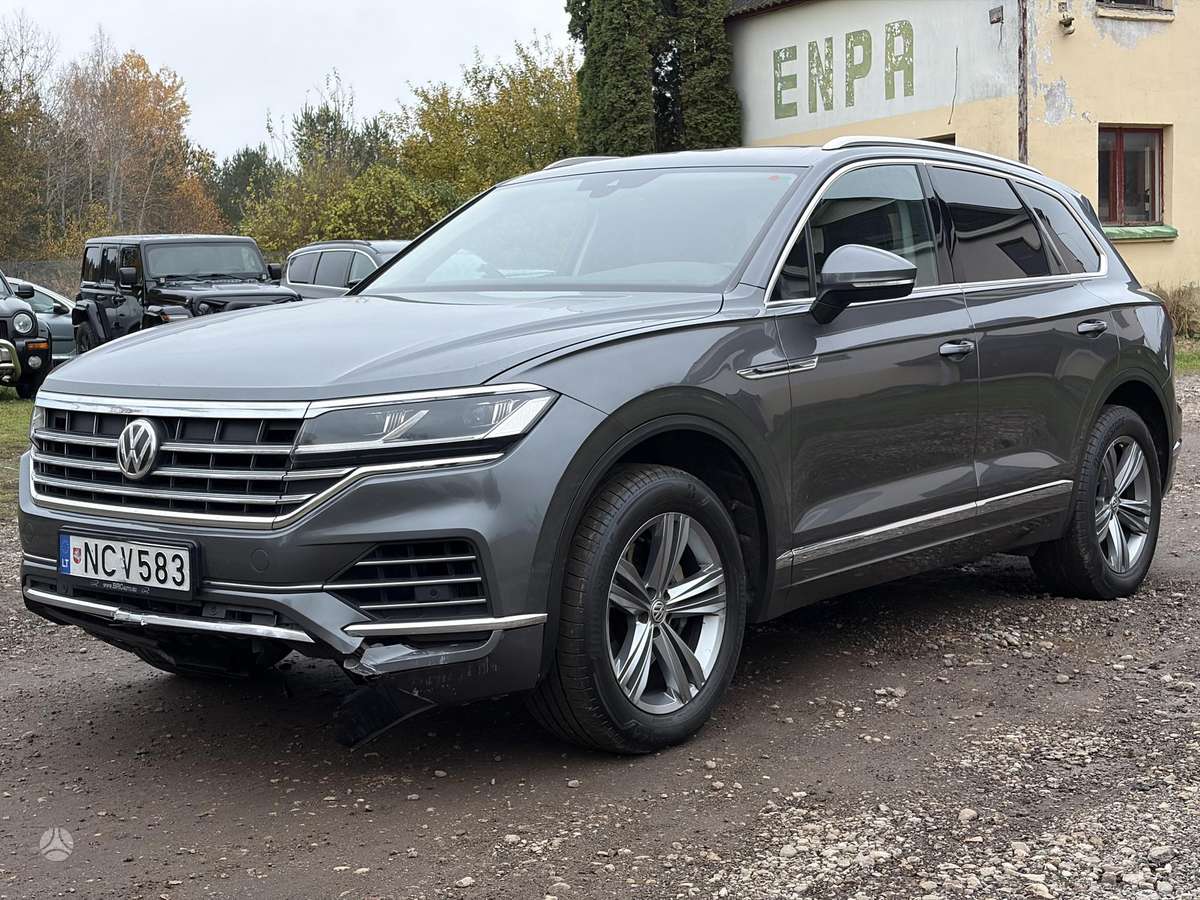 Volkswagen Touareg