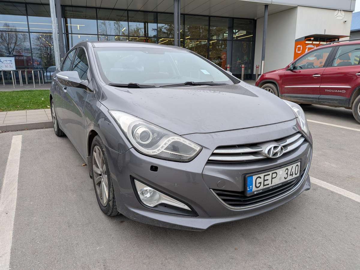Hyundai i40