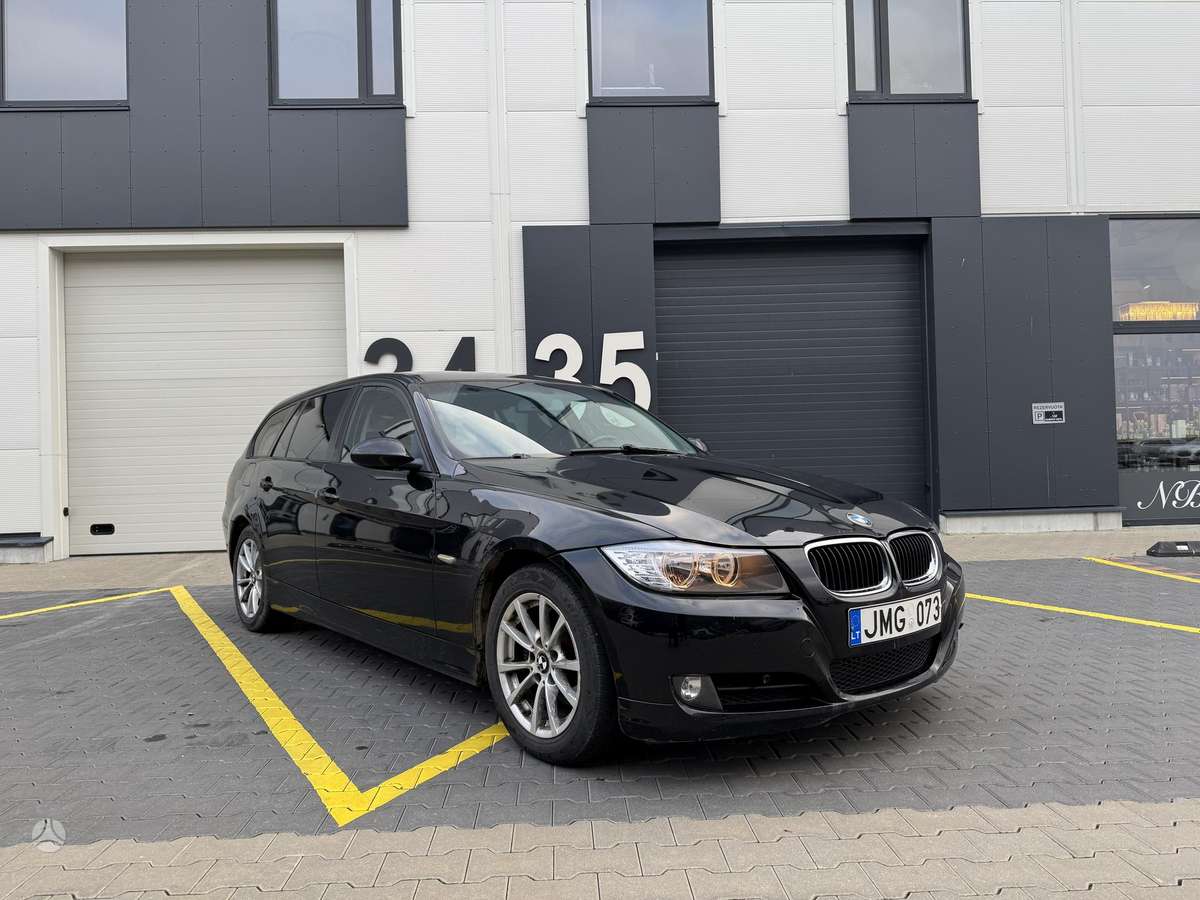 BMW 320