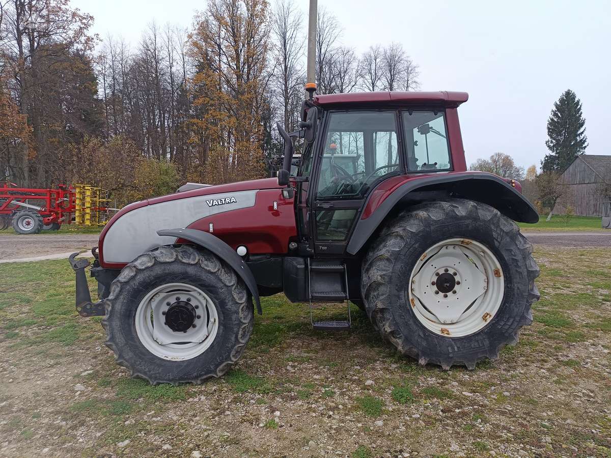 Valtra T150, тракторы