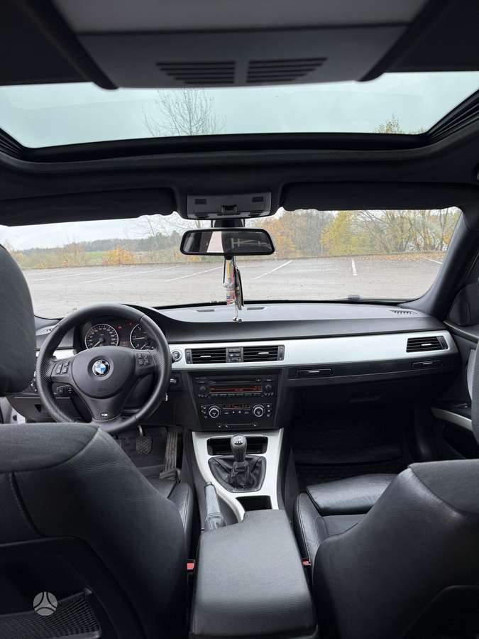 BMW 320, 2.0 l., Седан