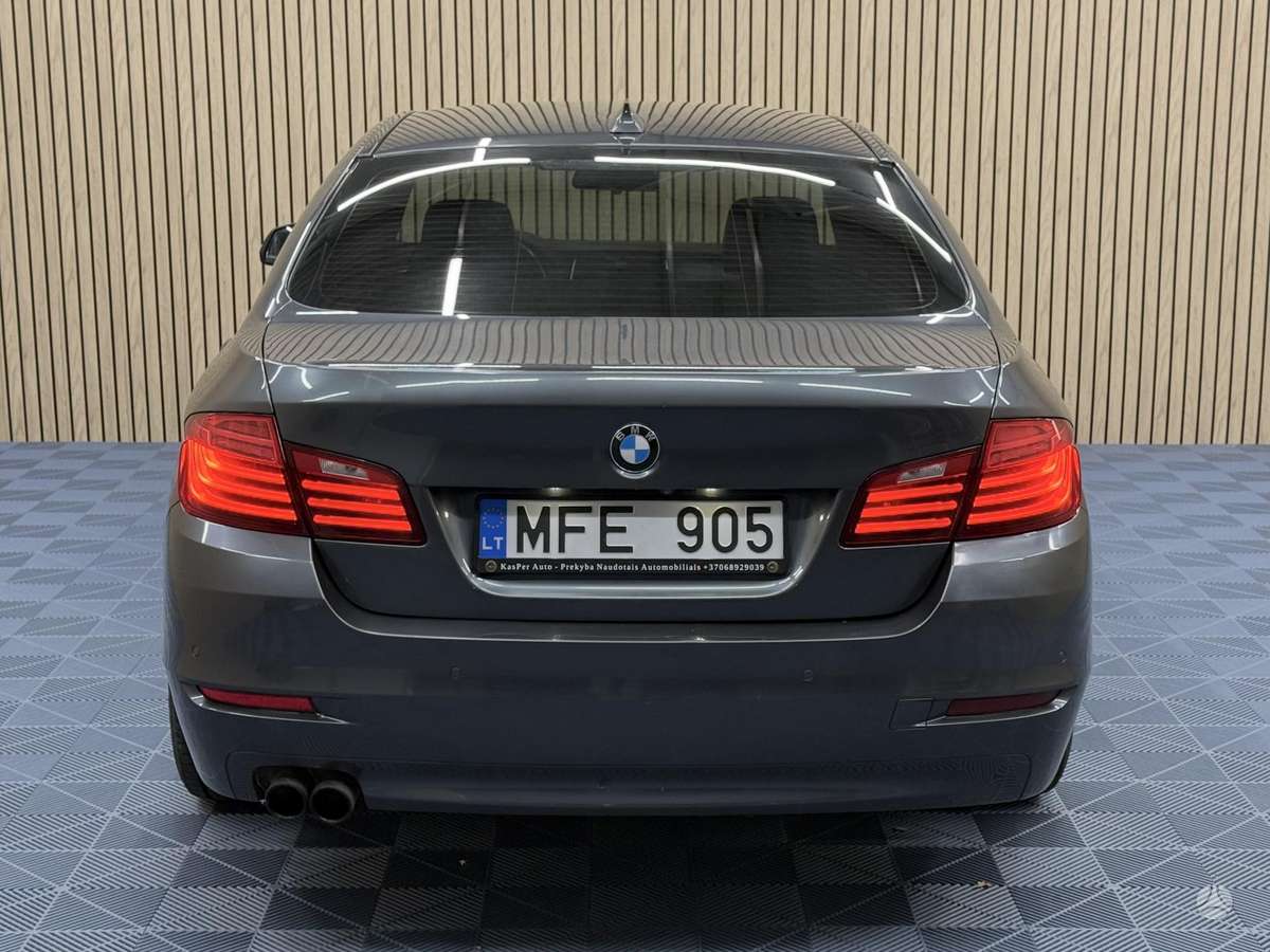 BMW 520, 2.0 l., Седан