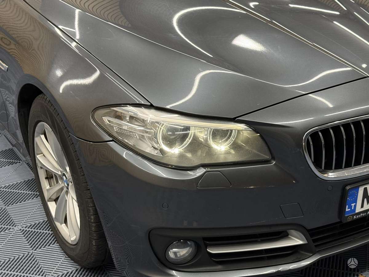 BMW 520, 2.0 l., Седан